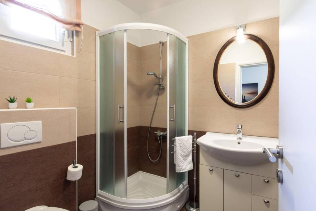 Apartment Natali Punat- Free Parking On Premises Екстериор снимка