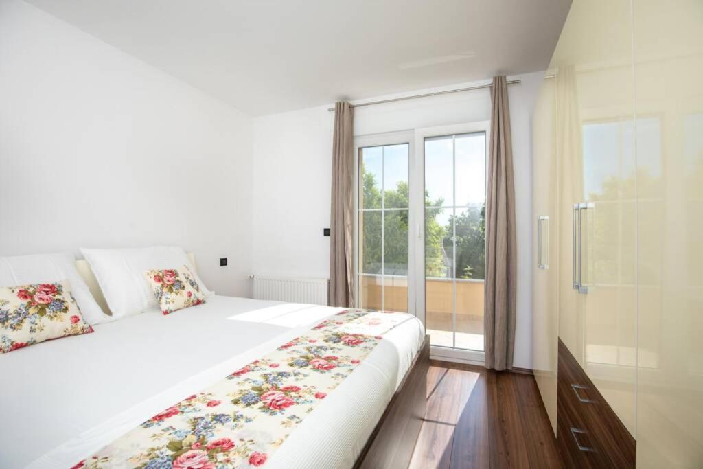 Apartment Natali Punat- Free Parking On Premises Екстериор снимка
